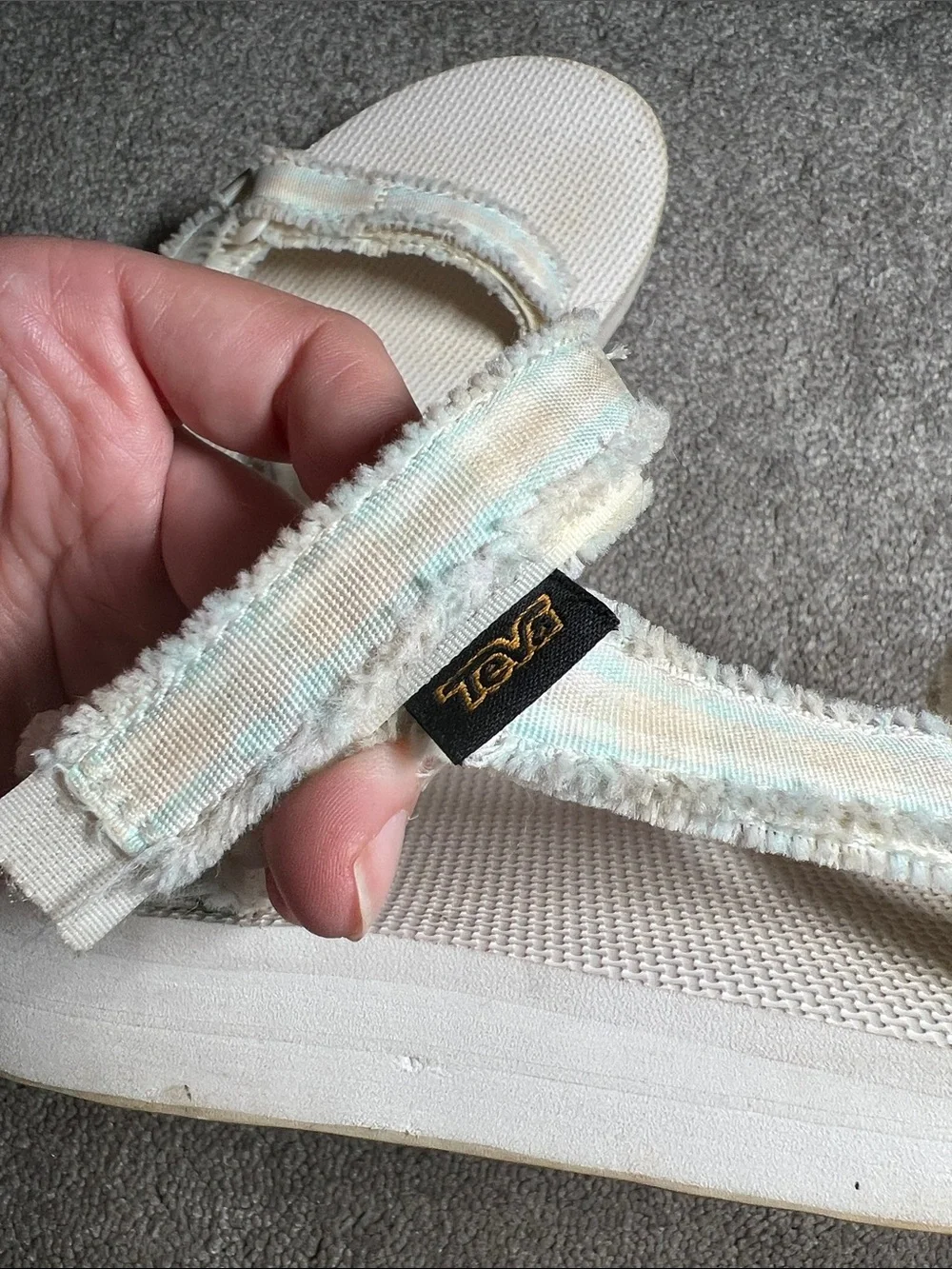 Teva Midform Fray Sandals White Gingham Size 8